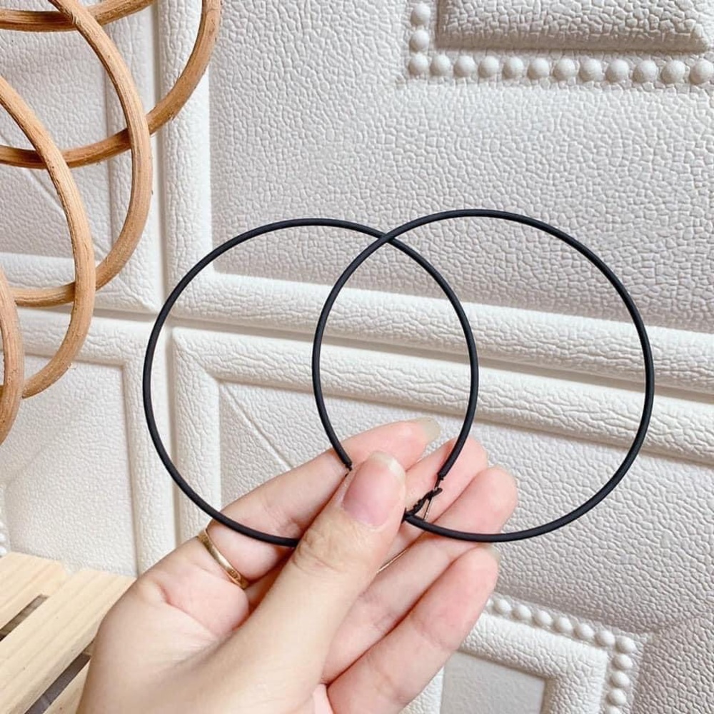 Black Retro Hoop Earrings